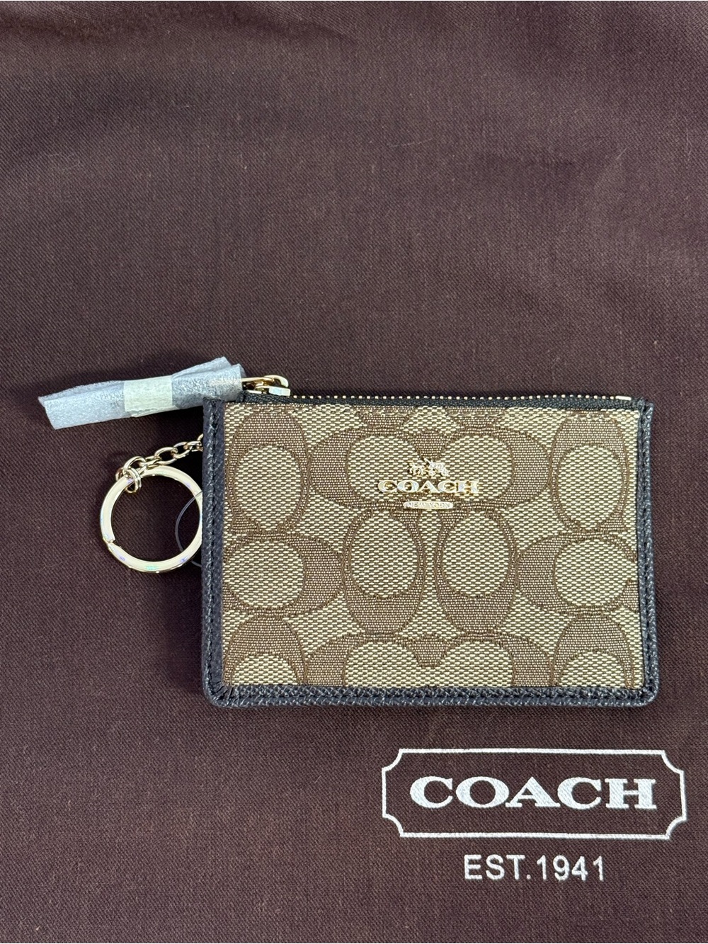 Coach Signature Canvas ID Card Case with Gold Hardware - Picture 4 of 9